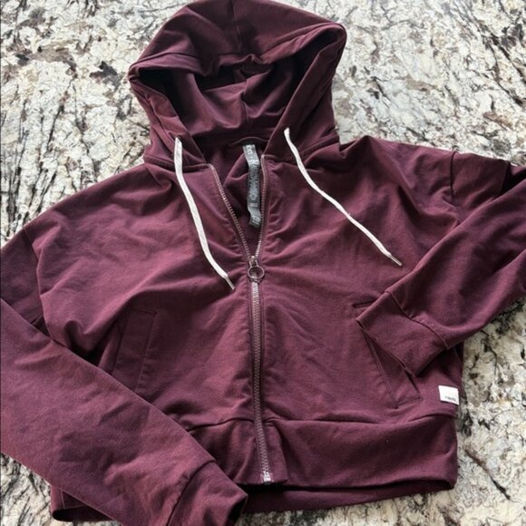 Vuori Sweaters - Vuori Eggplant/Maroon Crop Zip-Up Hoodie - Small